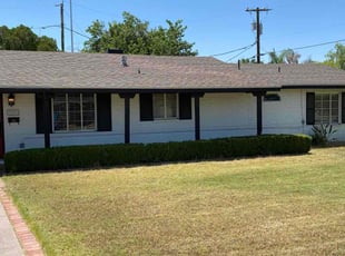 Bush Trimming by Bobby Parris for Jessica M. in Phoenix, AZ
