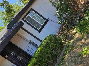 Bush Trimming by Juan Rodriguez for Brian B. in North Highlands, CA