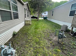 Nikki L.'s Lawn Care service result
