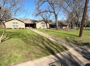 Ida P.'s Lawn Service service result
