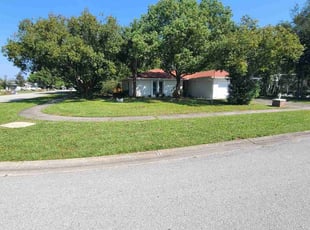 Craig S.'s Lawn Maintenance service result