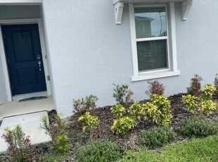 Weeding by Apolinar Bravo for Jensy R. in Eagle Lake, FL