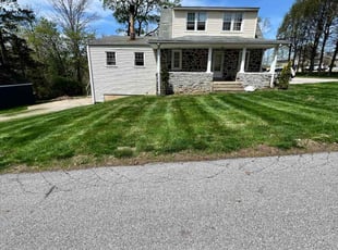 Kimberlee B.'s Lawn Service service result