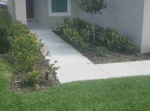 Weeding by Richard Rhoden for Claudel D. in Winter Haven, FL