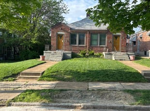 Kay W.'s Lawn Service service result