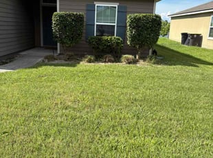 Bush Trimming by Petrene Caldwell for Kevin Z. in Jacksonville, FL