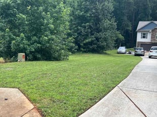 Misty K.'s Lawn Service service result