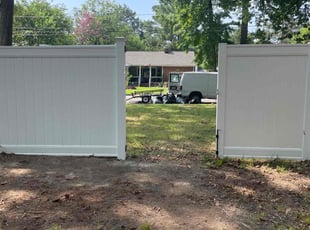 Leaf Removal by Arlisha Simmons for Linda M. in Newport News, VA