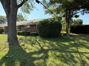 Bush Trimming by Austin Wells for Gerald W. in Reynoldsburg, OH