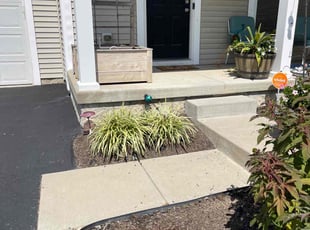 Weeding by Dave Ehrenberg for Veronica P. in Grove City, OH