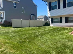 MINGJUN H.'s Lawn Service service result
