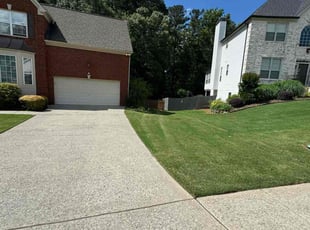 Derrick M.'s Lawn Care service result