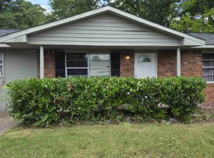 Bush Trimming by Brandon Hunt for Tiffani O. in Columbus, GA