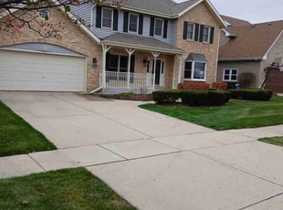 Donna C.'s Lawn Mowing service result