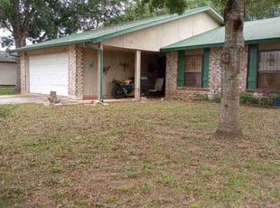 Leaf Removal by Jason Salazar for Ann N. in San Antonio, TX