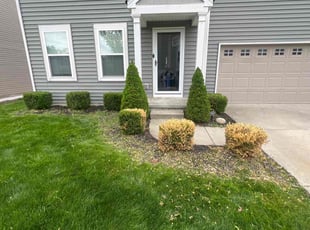 Bush Trimming by Antonio McPherson for Michelle M. in Twinsburg, OH