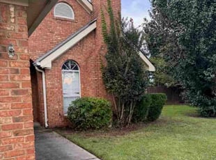 James B.'s Bush Trimming service result