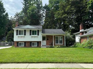 Barbara B.'s Lawn Service service result