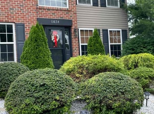 Bush Trimming by Steven Buss for Kimberly T. in Easton, PA