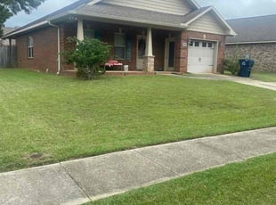 Linda D.'s Lawn Service service result