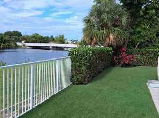 Bush Trimming by Austin Way for Jess N. in Boca Raton, FL