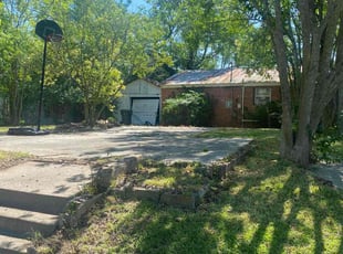 Cleanups by Octavenious Thomas for Roxann T. in Dothan, AL