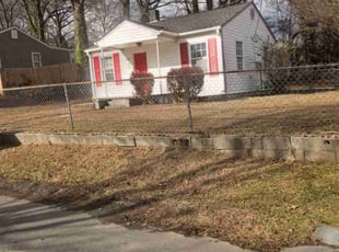 Leaf Removal by Tim Hargett for William L. in Gastonia, NC