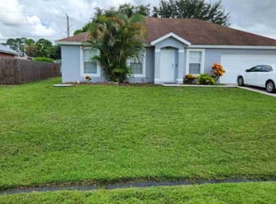 Adreina F.'s Lawn Mowing service result