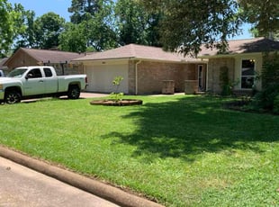 Nafisa N.'s Yard Cutting service result