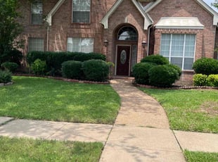 Dominique A.'s Lawn Service service result