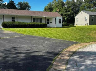 Jere F.'s Lawn Mowing Service service result