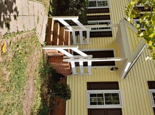 Bush Trimming by Chris Thomas for Karl K. in Richmond, VA