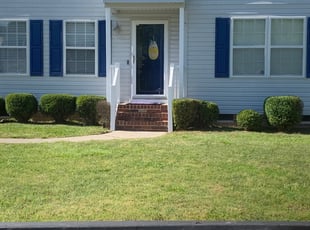 Bush Trimming by Andre Hunt for Colleen L. in Richmond, VA