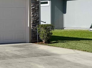 Bush Trimming by Steven Newman for Josh D. in Green Cove Springs, FL