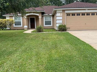 Christi R.'s Lawn Mowing service result