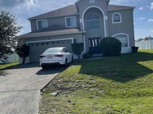 Bush Trimming by Jordan Davis for Lonnie D. in Kissimmee, FL