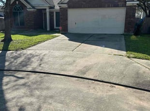Lindsey B.'s Lawn Maintenance service result