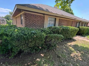Bush Trimming by Osmin Salvador for Rachel W. in Garland, TX