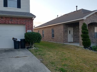 Bush Trimming by Chris Ferrell for Danevia T. in Tomball, TX