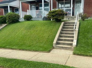 robert b.'s Lawn Service service result