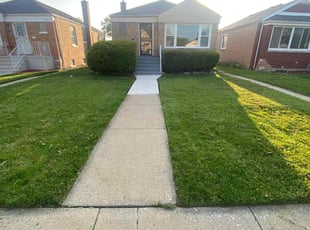 Cindy W.'s Lawn Maintenance service result