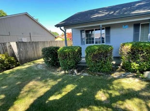 Bush Trimming by Edgar Flores Ceja for Tina C. in McMinnville, OR