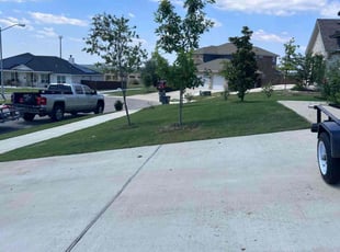 Jason P.'s Lawn Maintenance service result