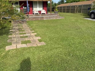 Bradley A.'s Yard Cutting service result