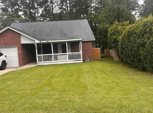 Bush Trimming by Antwain Turner for Jon B. in Goose Creek, SC