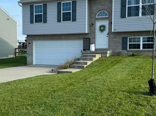 Elizabeth D.'s Lawn Service service result