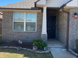 Weeding by Marvin Wright for Lauren L. in Olive Branch, MS