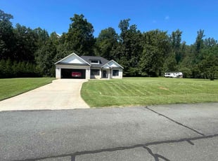 Teresa F.'s Lawn Service service result