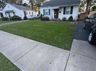 Kendra A.'s Lawn Service service result