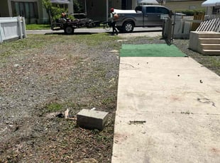 Weeding by Amanda Peterson for Paula W. in Apopka, FL